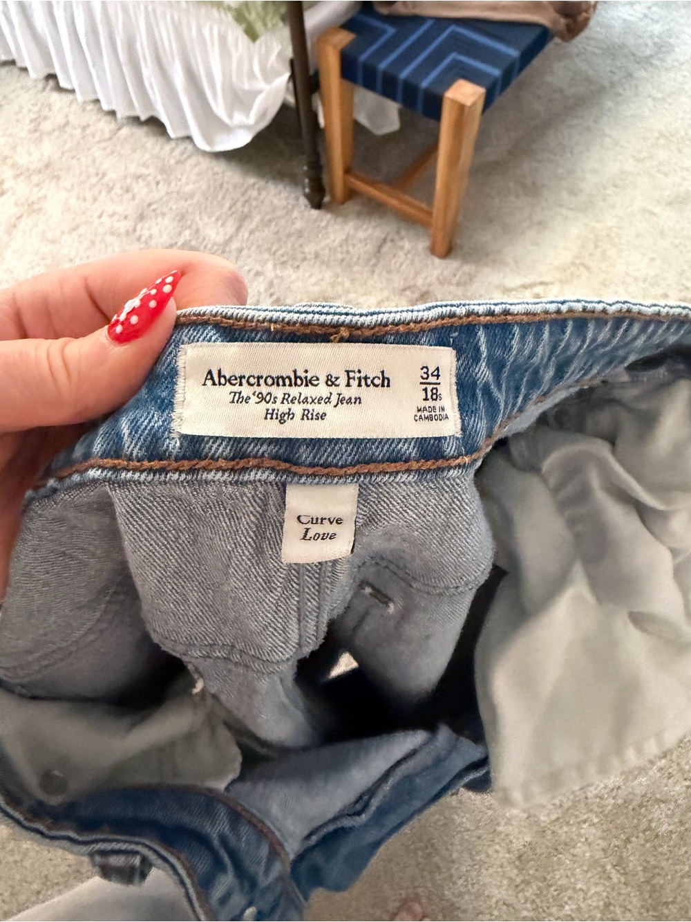 Abercrombie & Fitch Light Blue High-Rise '90s Relaxed Jeans